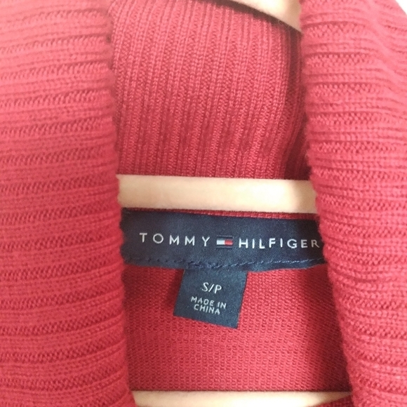 Tommy Hilfiger Red Three Quarter Sleeve Turtleneck Sweater Size Small - Picture 3 of 8
